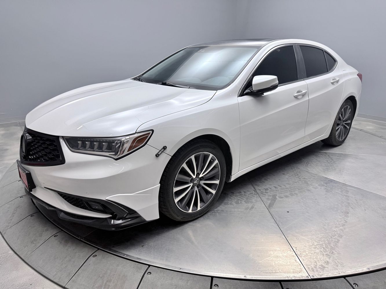 2018 Acura TLX Advance Package's photo