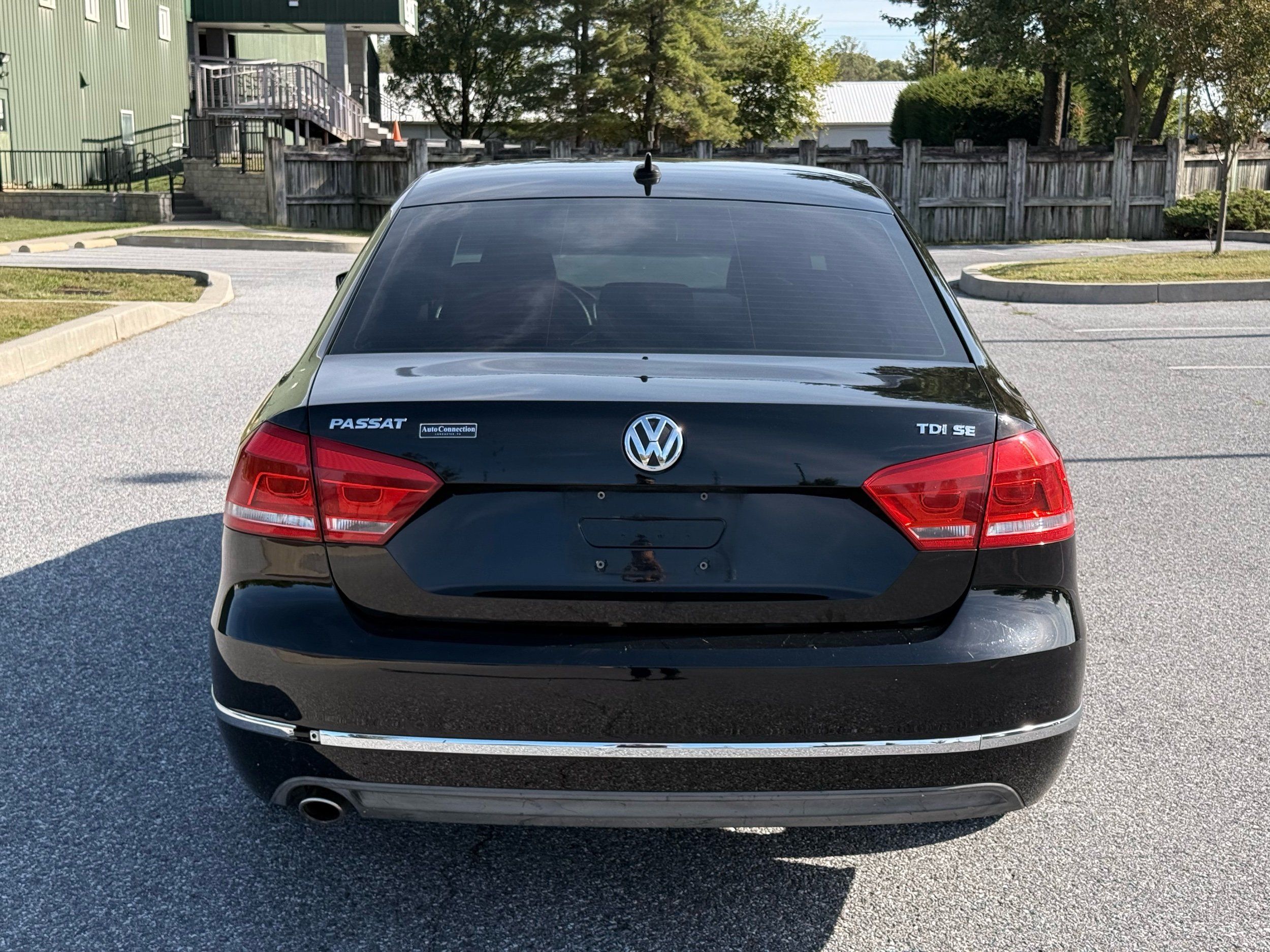 2013 Volkswagen Passat TDI SE photo 4
