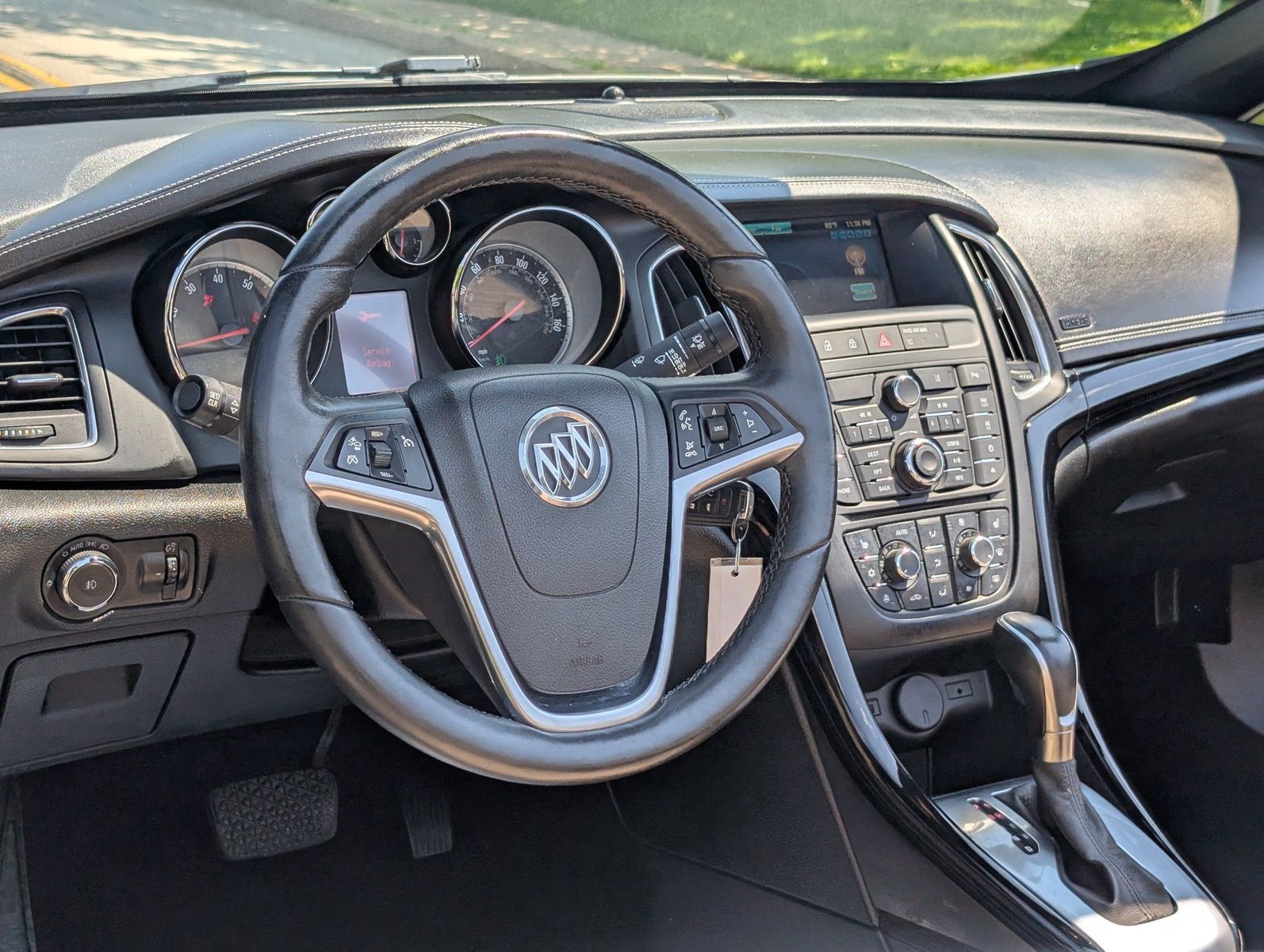 2016 Buick Cascada 48
