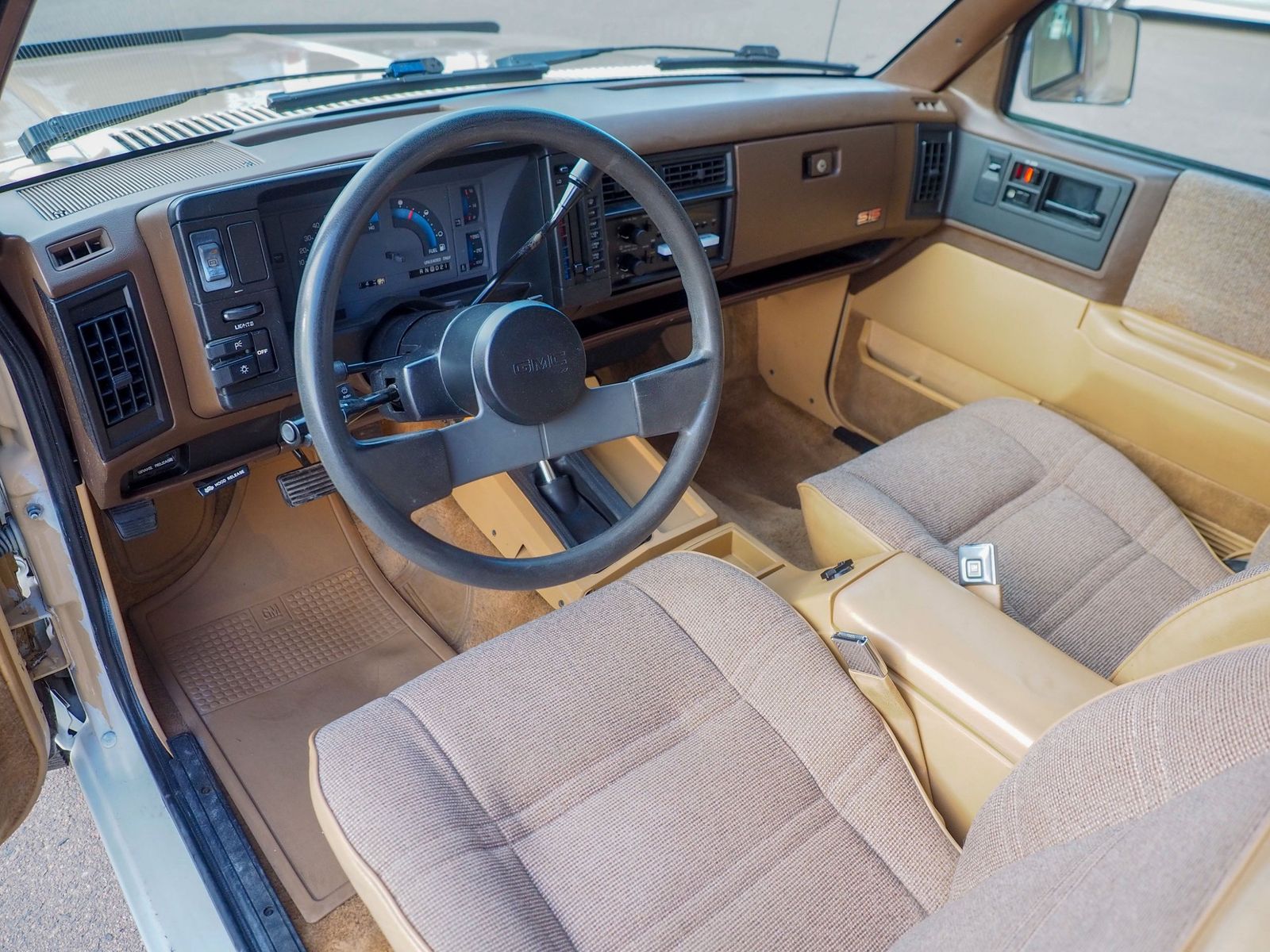 1986 GMC S-15 Jimmy 36