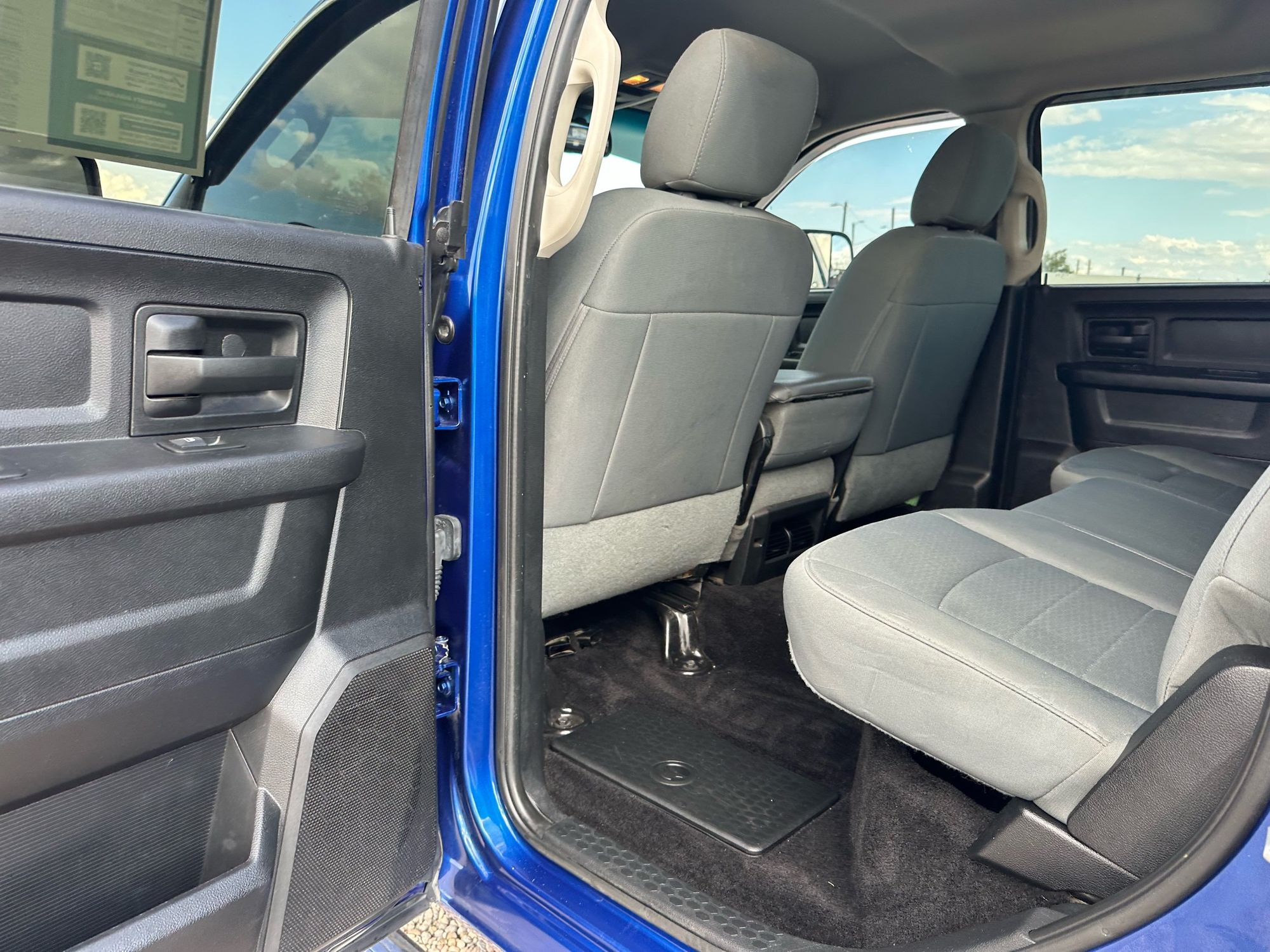 2015 Ram 2500 Tradesman photo 28
