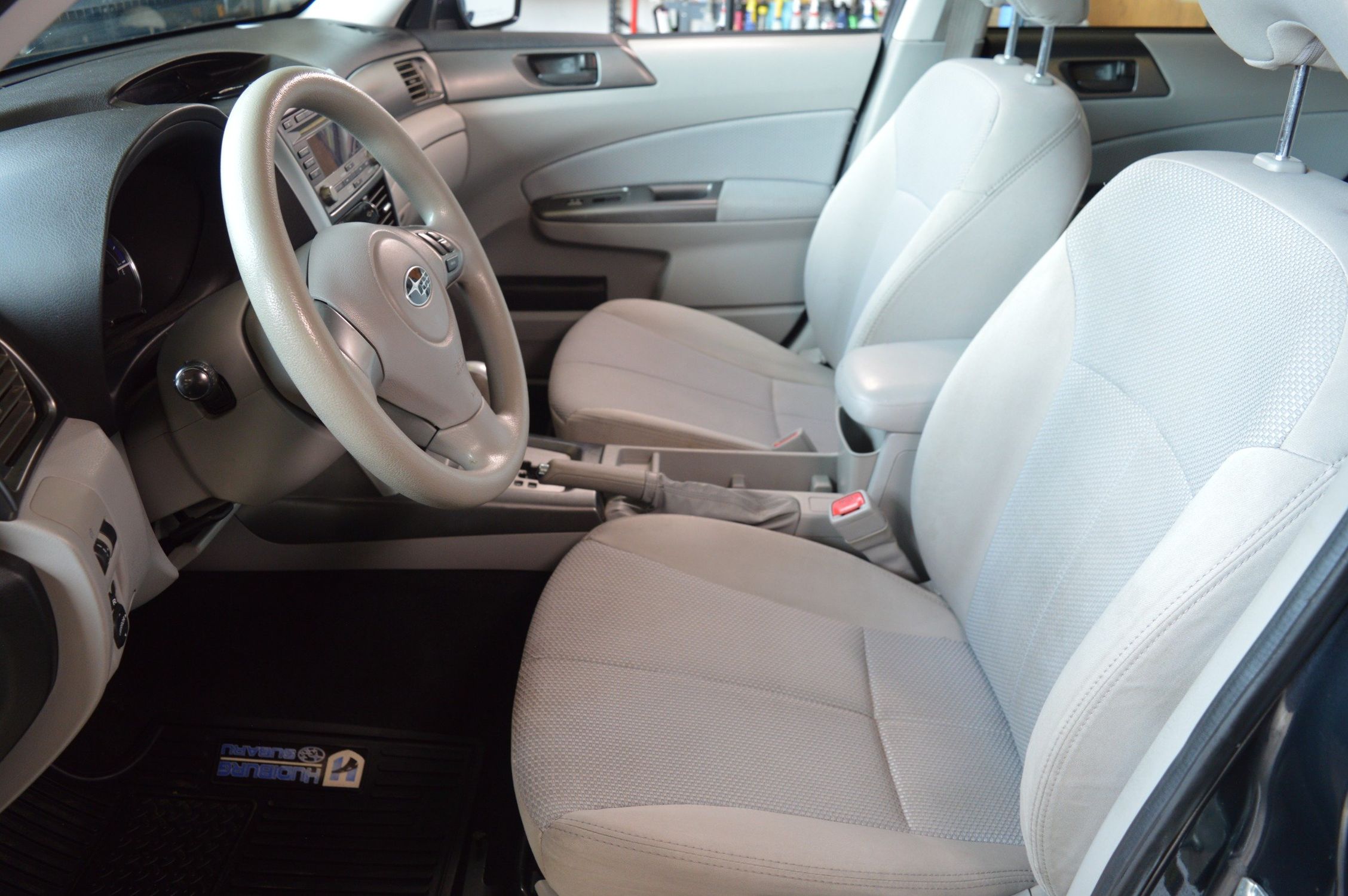 2011 Subaru Forester 2.5X photo 26