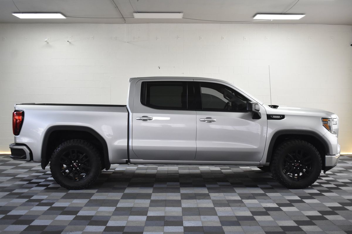2021 GMC Sierra 1500 4WD Crew Cab Short Box Elevation