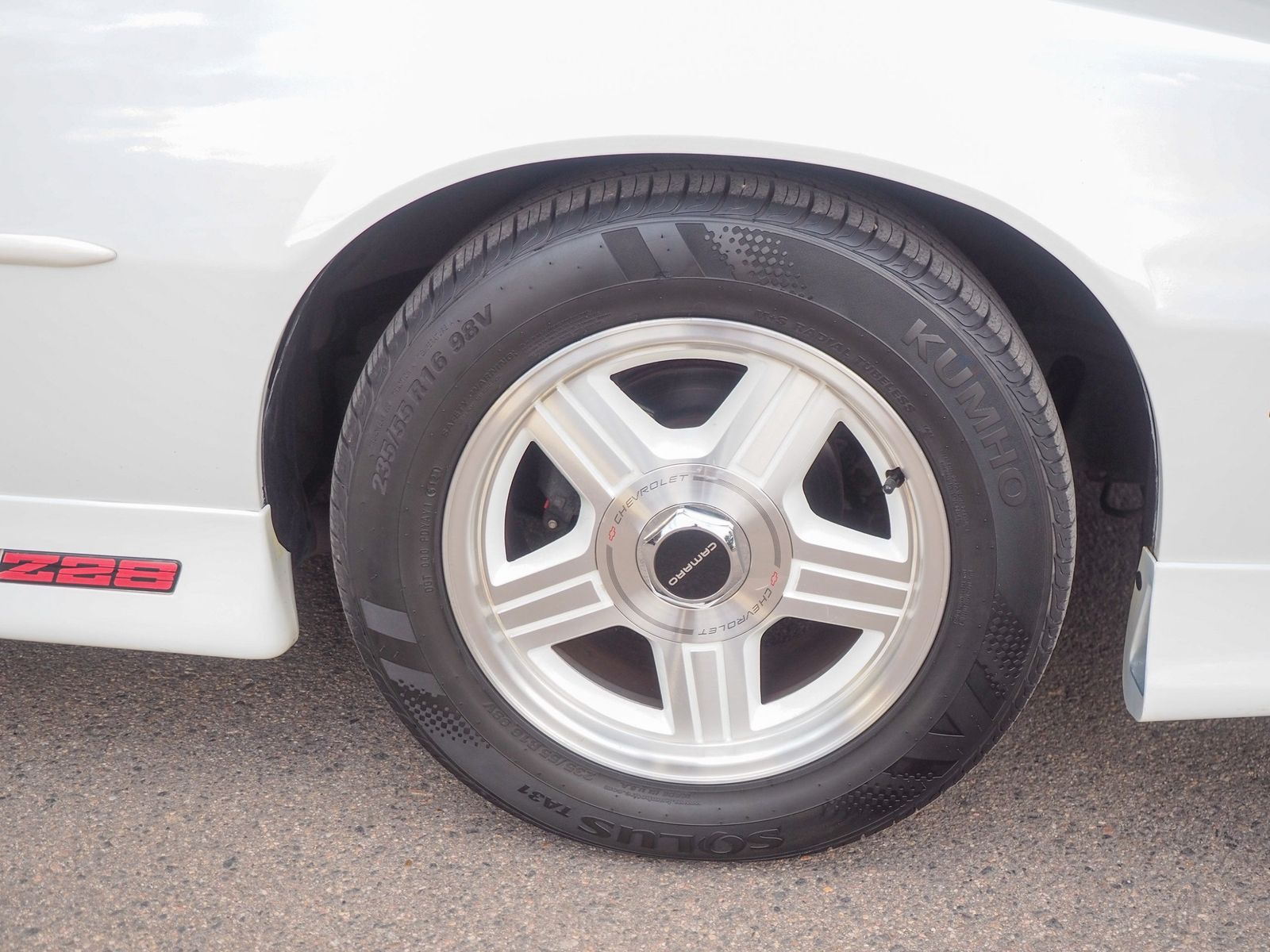 1992 Chevrolet Camaro 37