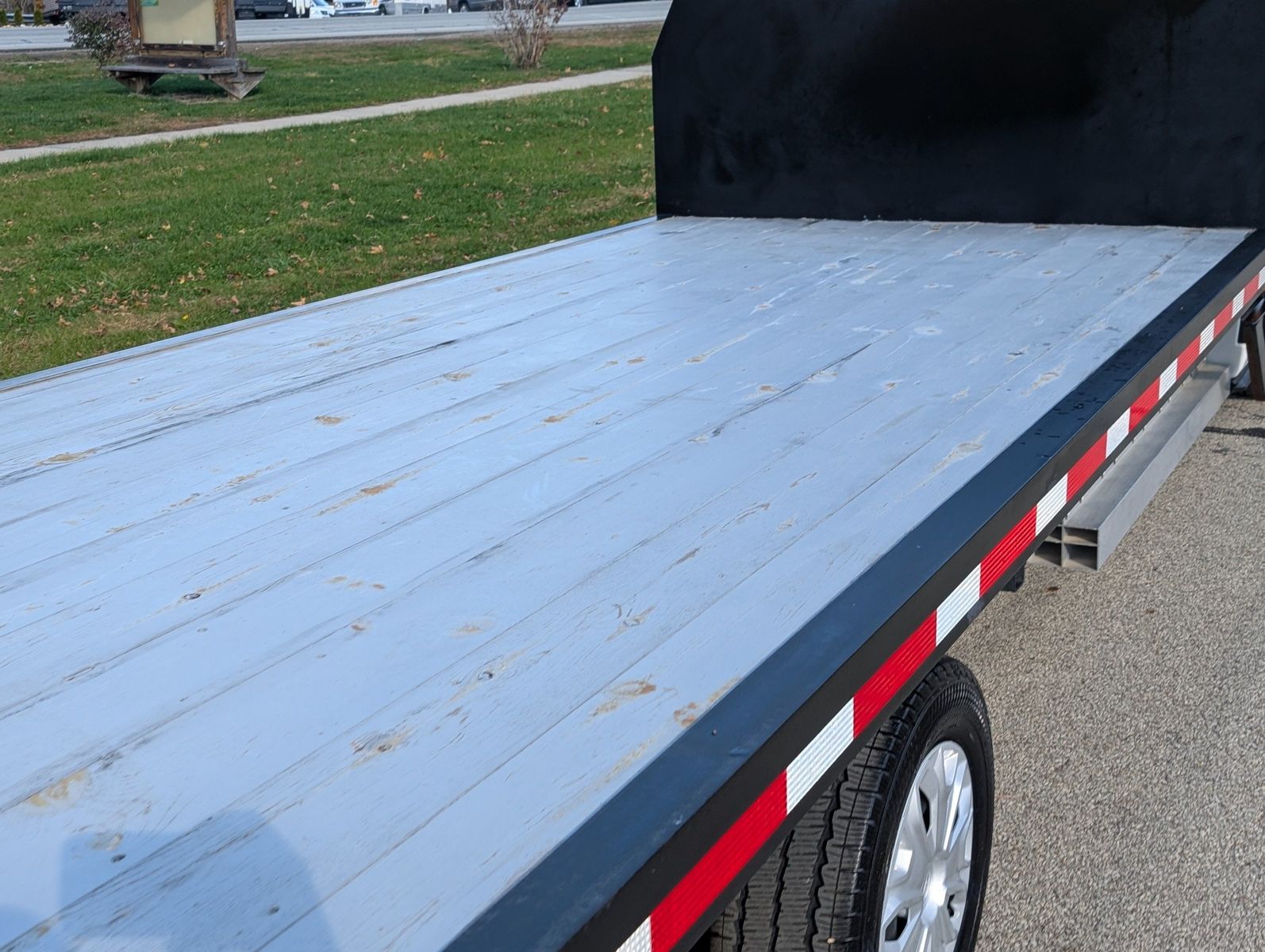 2023 Ford E-Transit-350 37