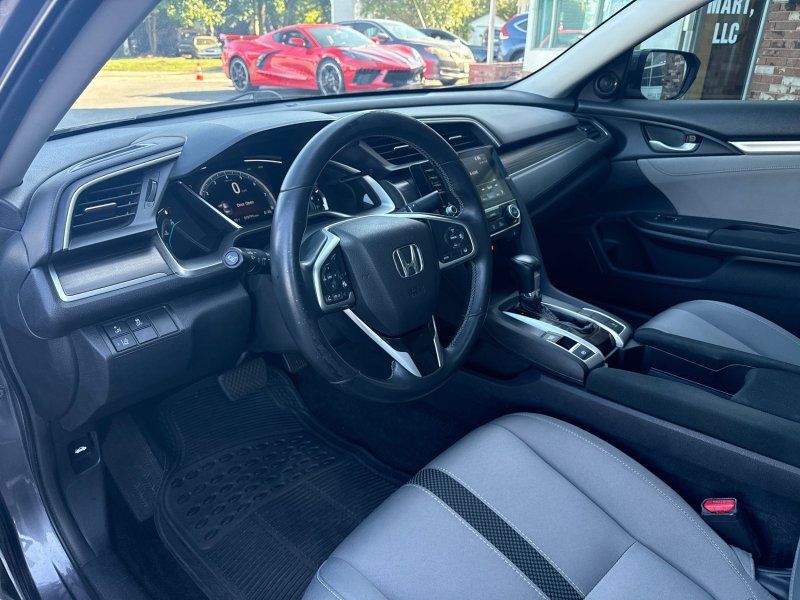 2019 Honda Civic EX photo 10