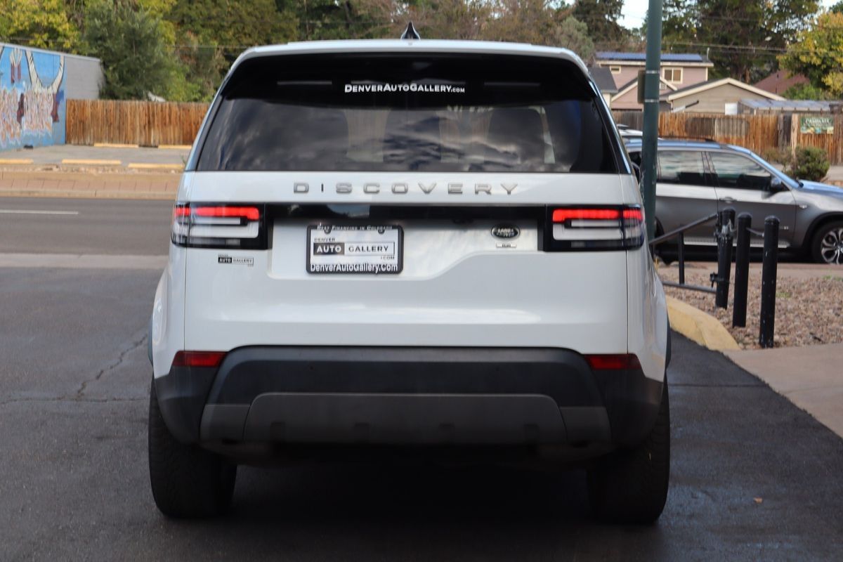 2020 Land Rover Discovery SE