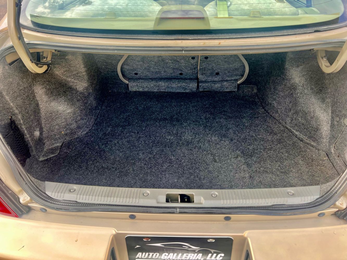 2000 Nissan Altima GXE - Photo 6