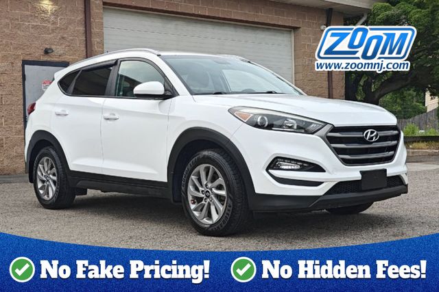 White 2016 Hyundai Tucson 2.0L SE AWD with Beige Seats SUV / Crossover All-Wheel Drive 6-Speed Automatic