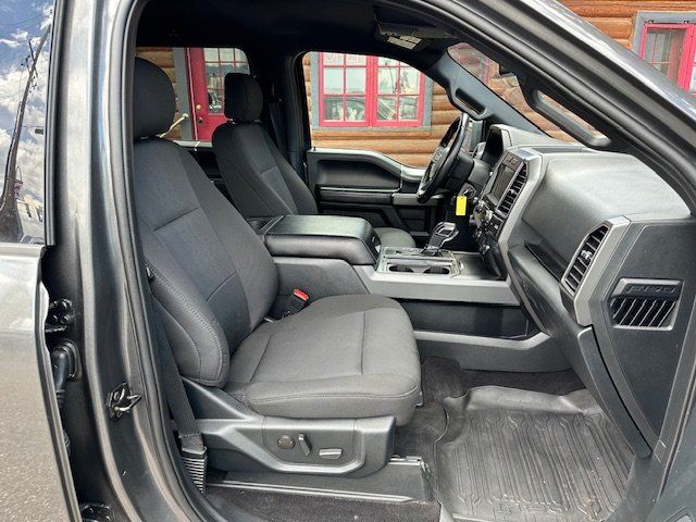 2019 Ford F-150 XLT photo 28