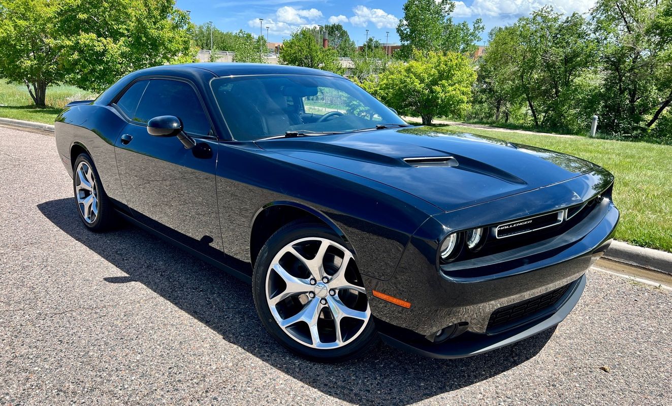 2016 Dodge Challenger SXT