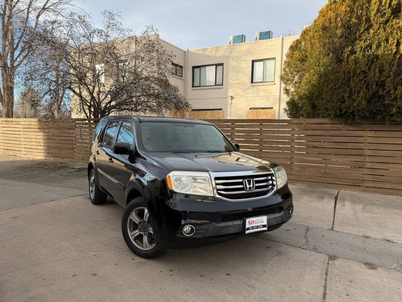 2015 Honda Pilot SE's photo