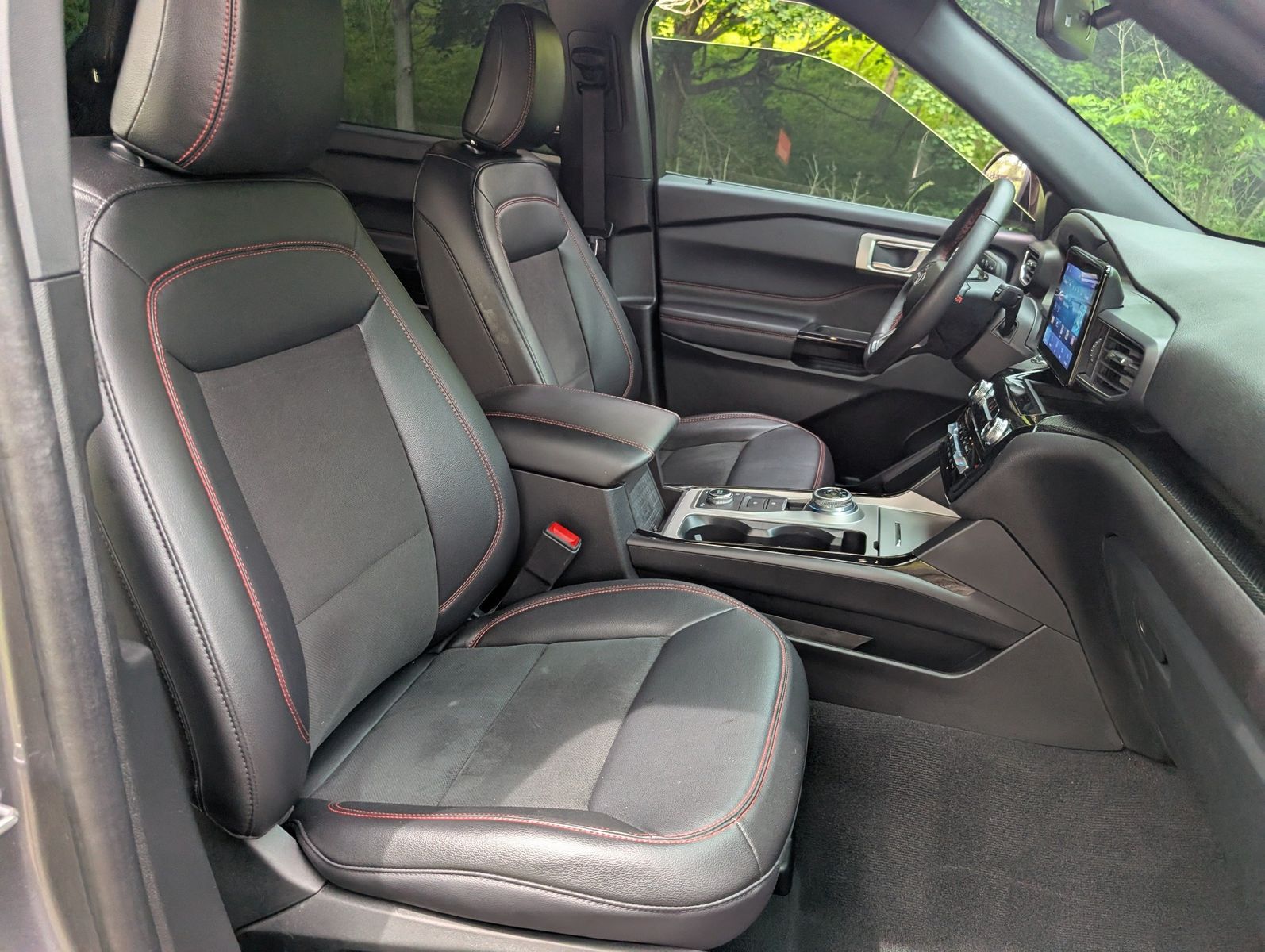 2024 Ford Explorer 35