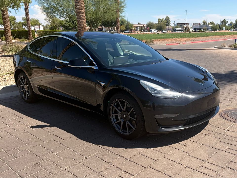 2018 Tesla Model 3 Long Range