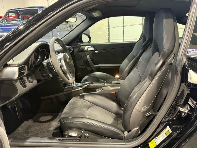 2012 Porsche 911 Carrera 4 GTS, photo 11