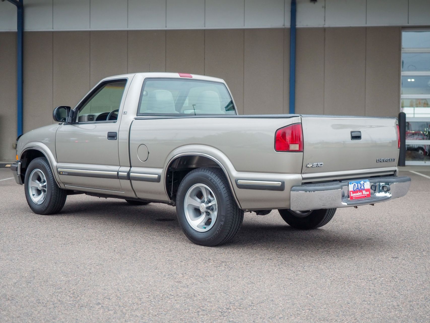1999 Chevrolet S-10 12