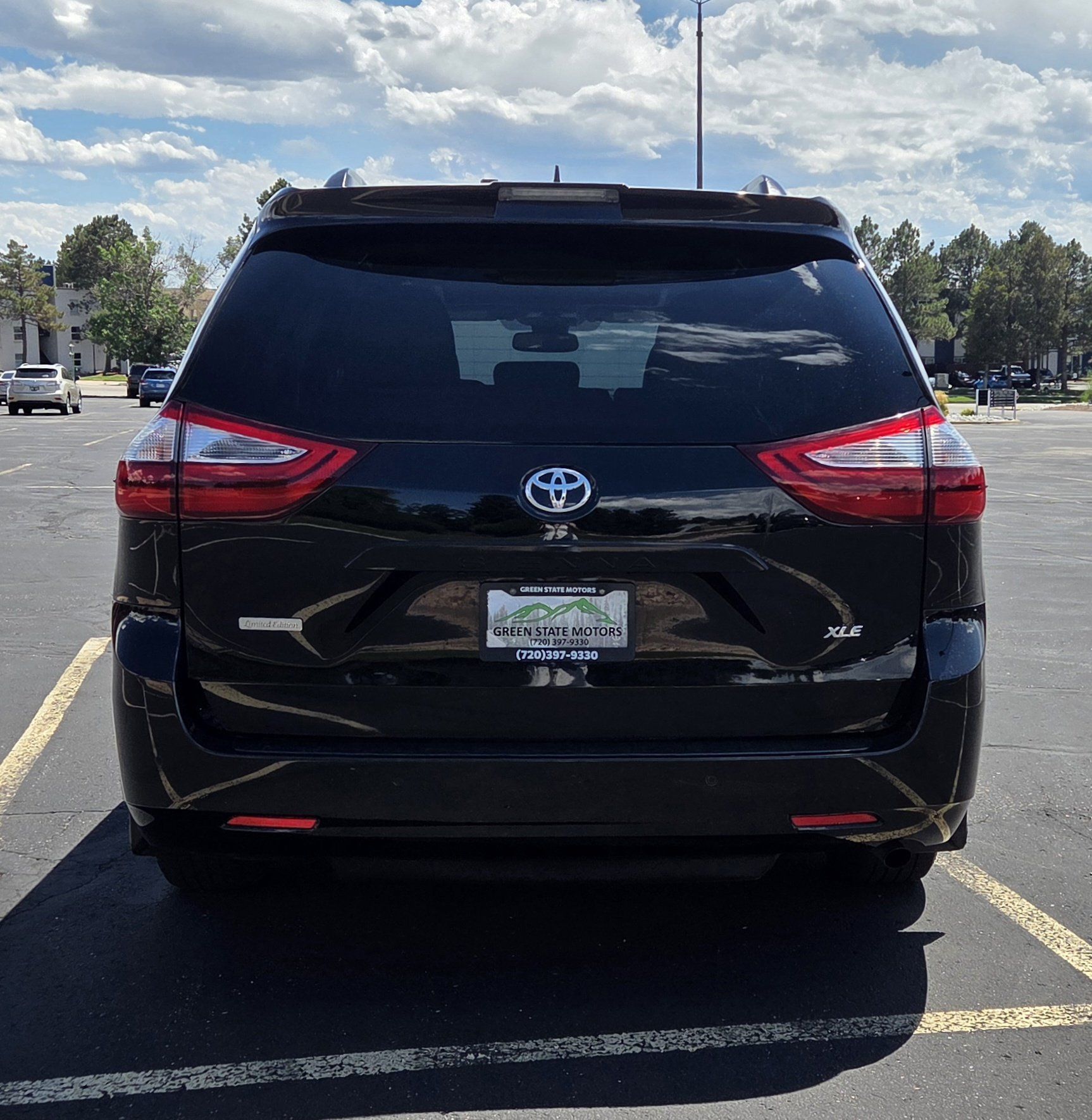 2018 Toyota Sienna XLE - Photo 6