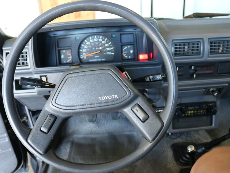 1987 Toyota Pickup Interior