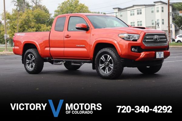 2017 Toyota Tacoma TRD Sport's photo