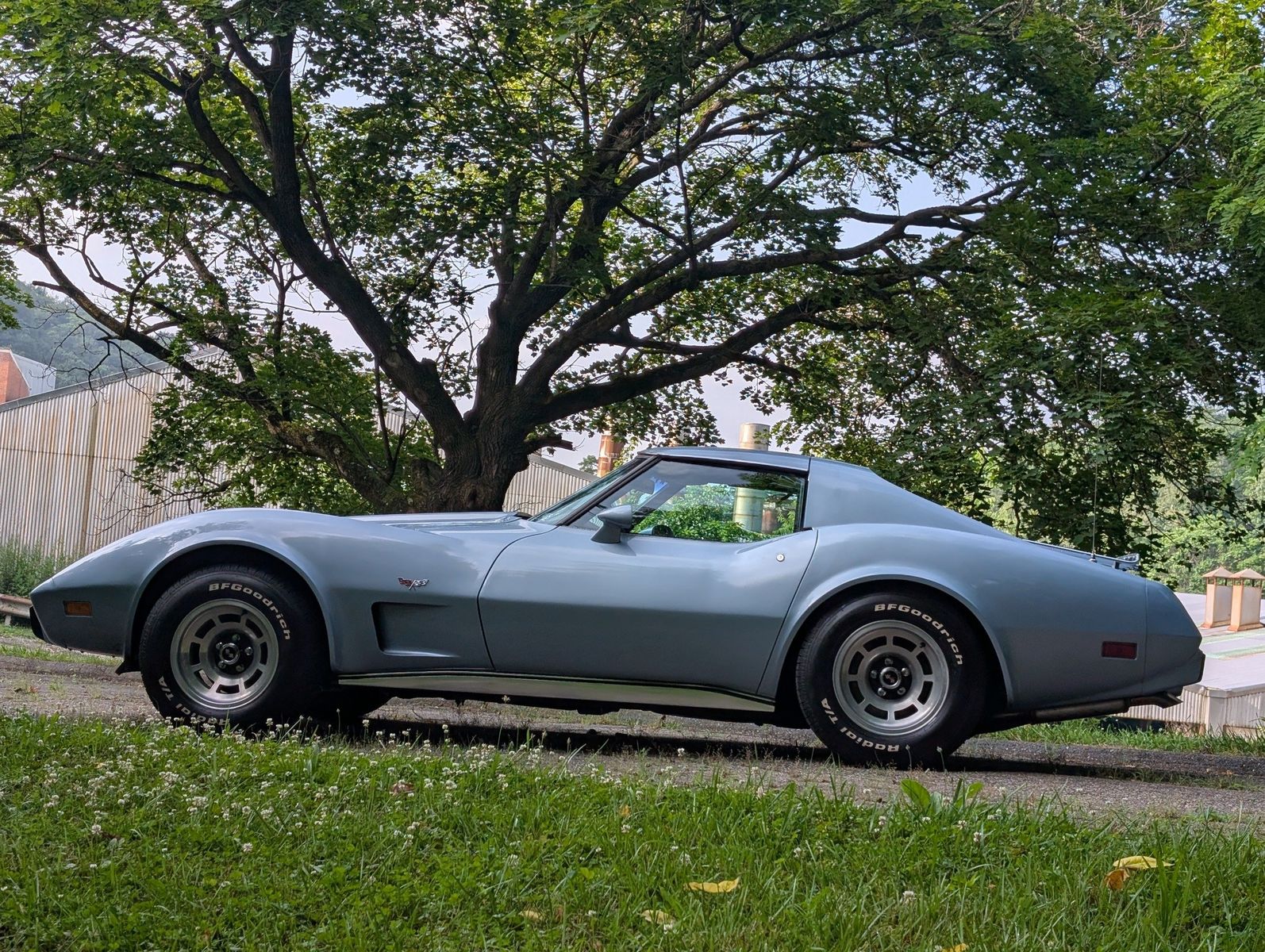 1977 Chevrolet Corvette 44