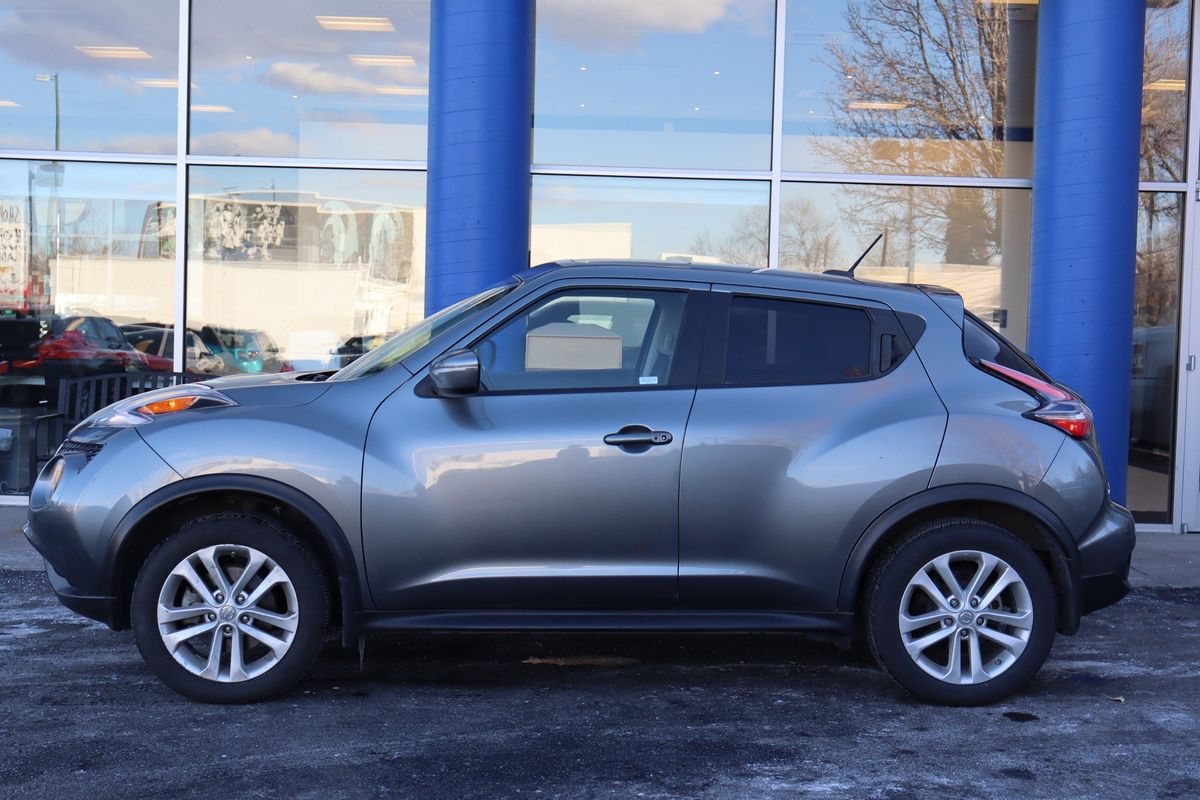 2016 Nissan JUKE SV