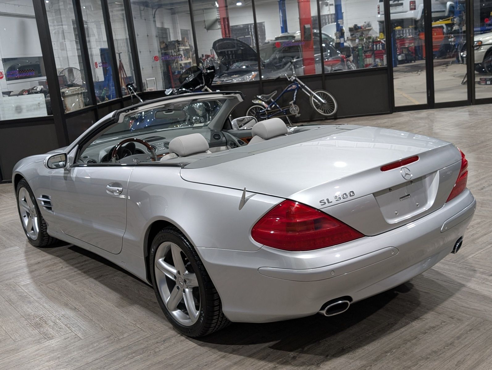 2004 Mercedes-Benz SL 500 35