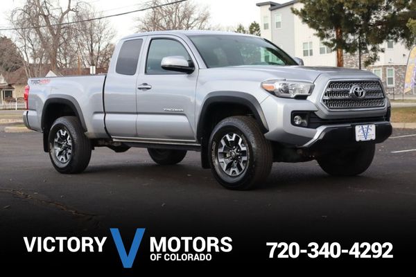 2017 Toyota Tacoma TRD Off Road's photo