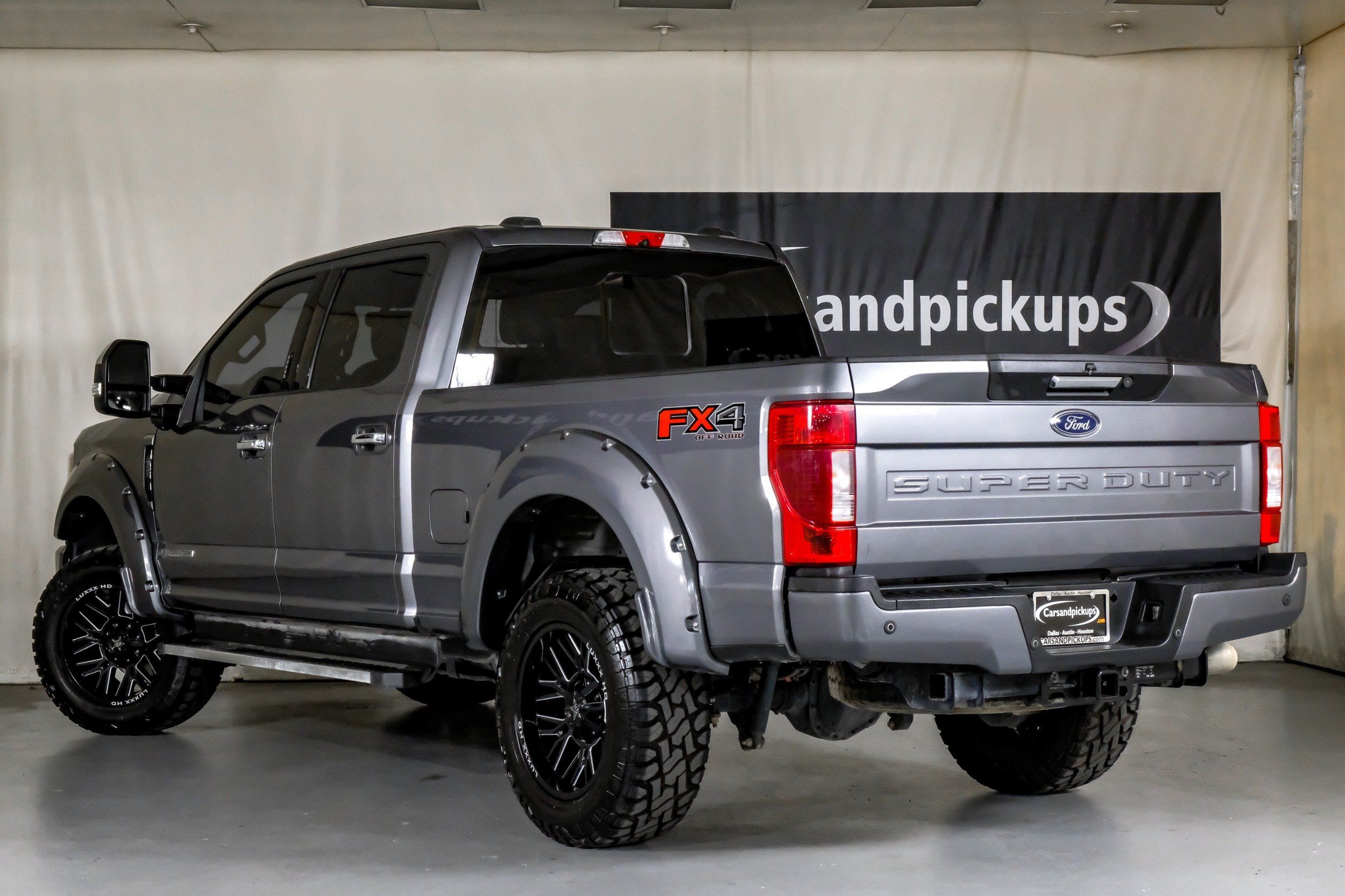 2022 Ford F-250 Lariat photo 4