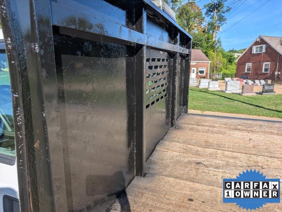 2016 Ford F-550 Super Duty 61