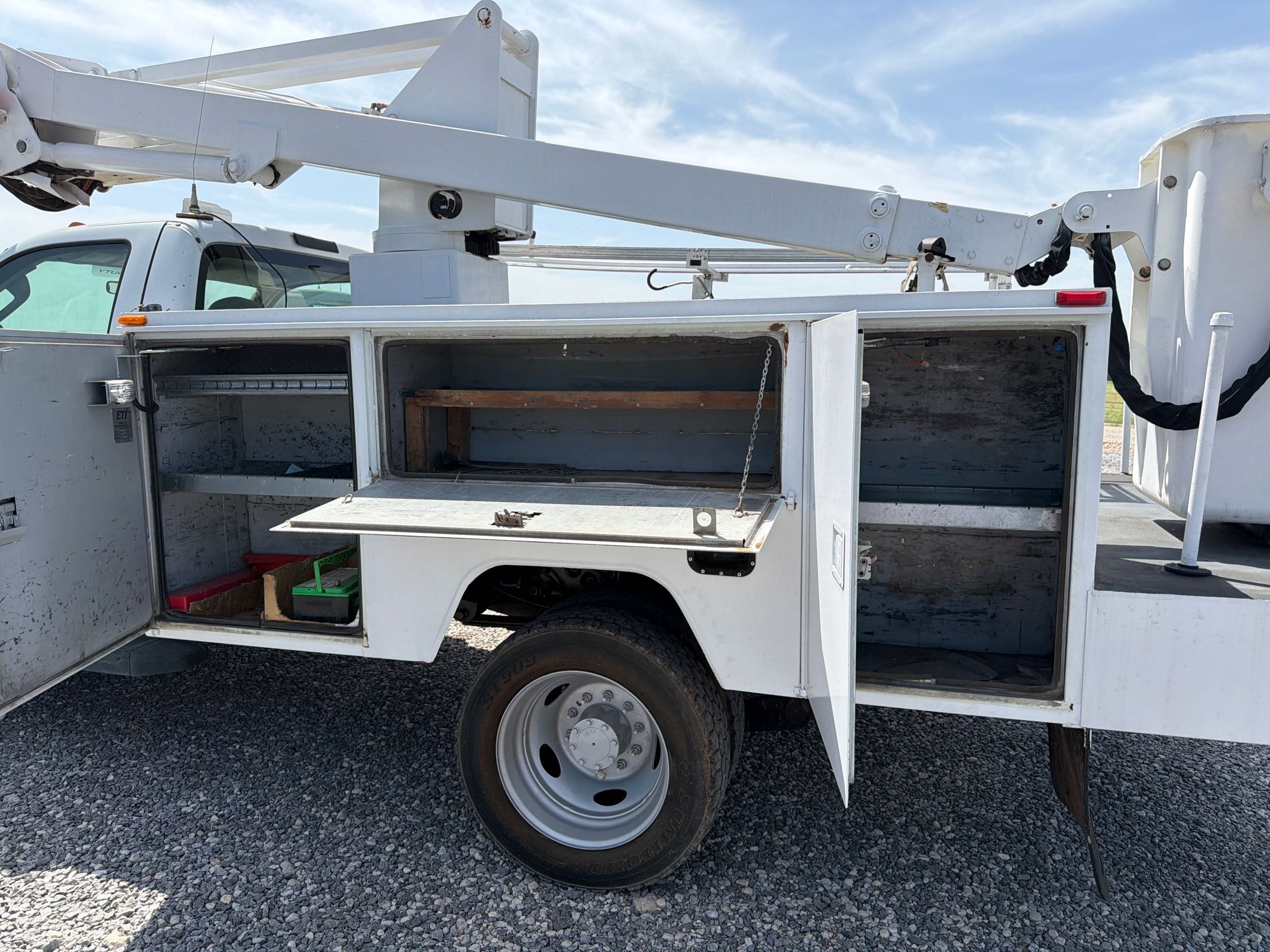 2008 Ford F-450 Super Duty Chassis Cab XLT - Photo 18