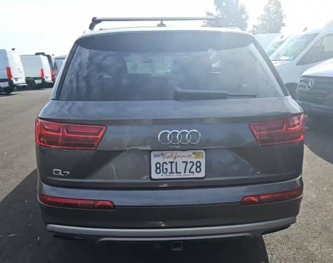 2019 Audi Q7 55 Premium Plus photo 7