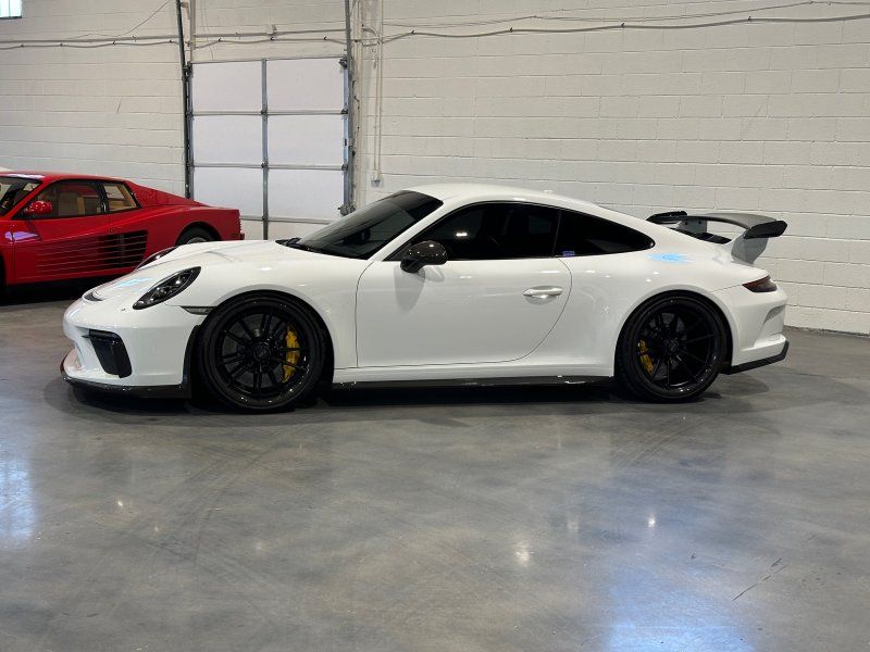 2018 Porsche 911 GT3, photo 2