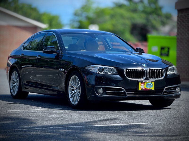 2014 BMW 5 Series ActiveHybrid 5's photo