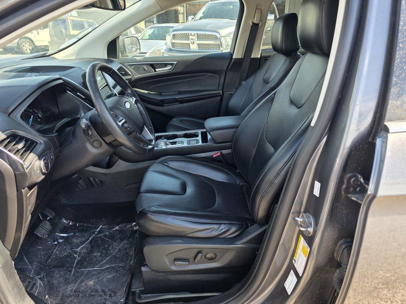 2022 Ford Edge Titanium - Photo 7