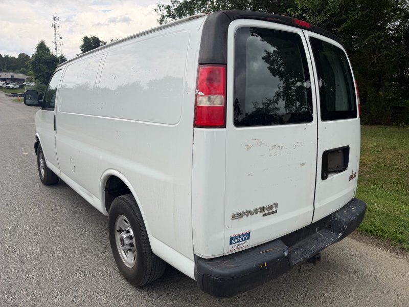 2016 GMC Savana Cargo Work Van - Photo 8