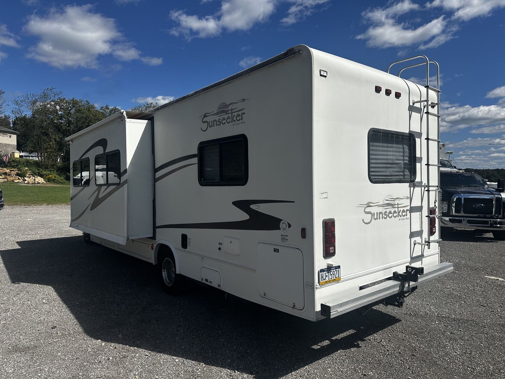 2006 Ford E-450 5
