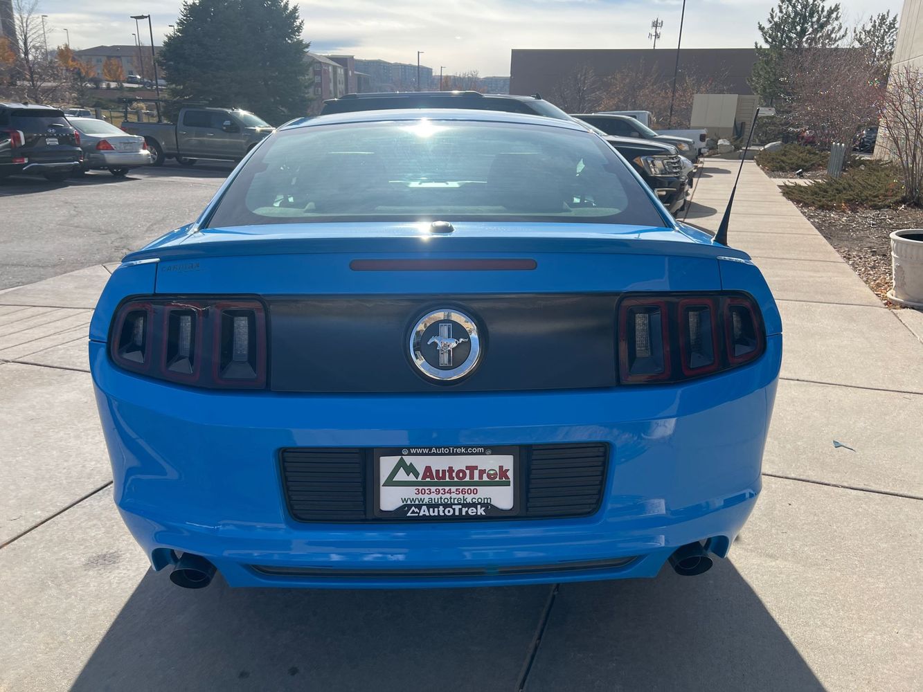 2013 Ford Mustang V6 Premium photo 7