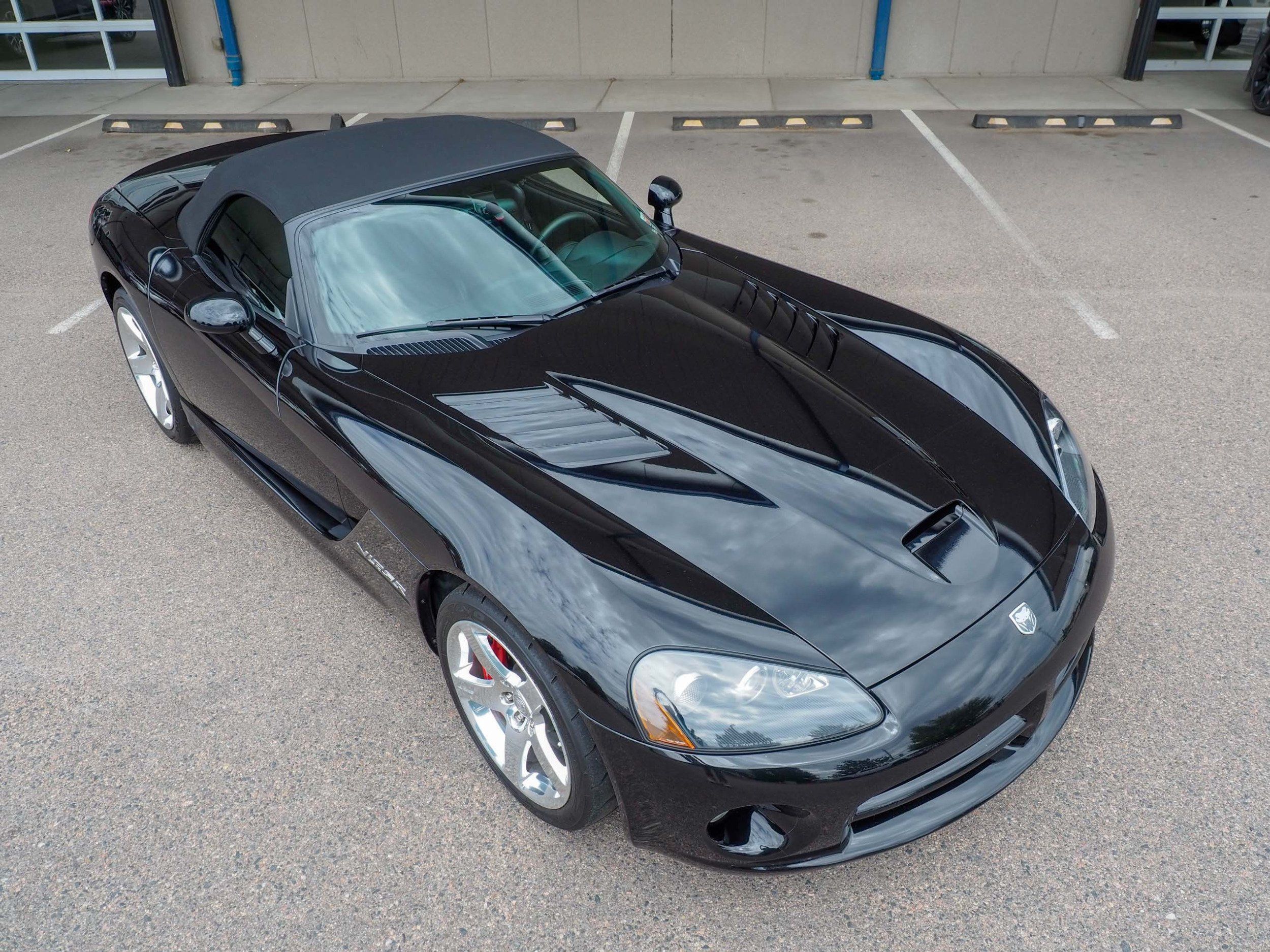 2006 Dodge Viper Black SRT10