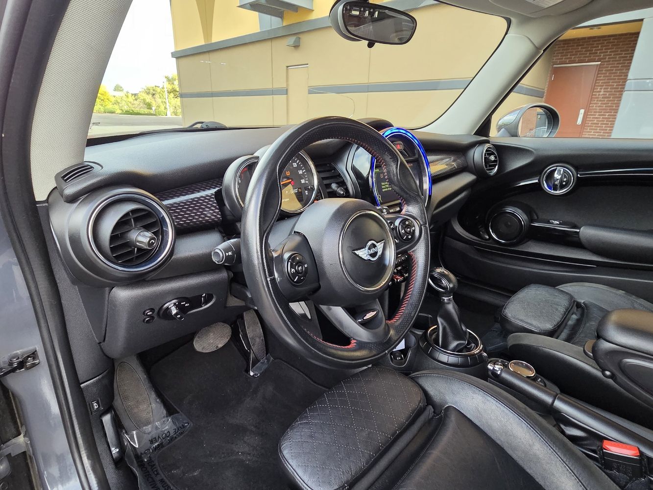 2014 Mini Cooper Hardtop S photo 11