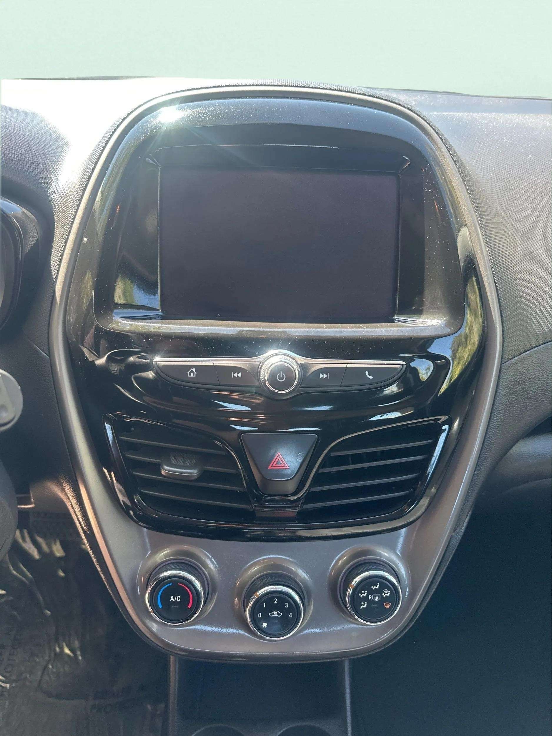 2022 Chevrolet Spark LS - Photo 22
