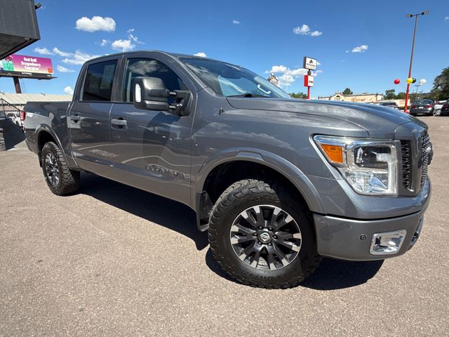2019 Nissan Titan PRO-4X Crew Cab 4WD