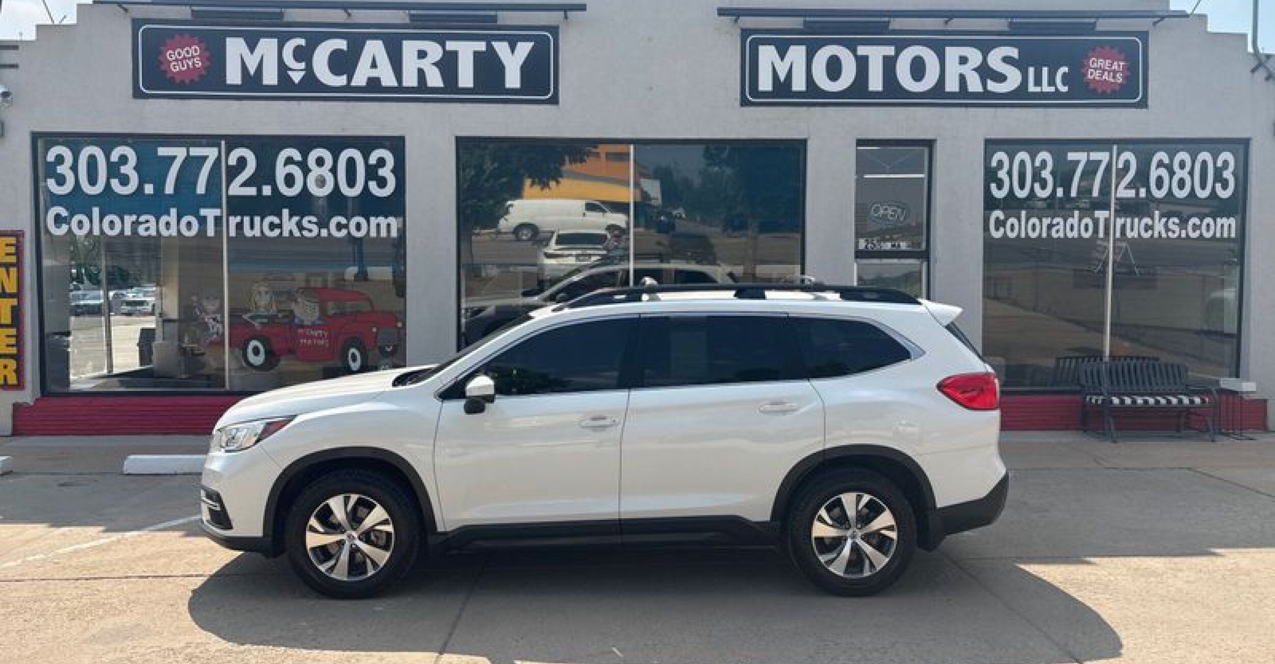 2019 Subaru Ascent Premium 7 Passenger's photo