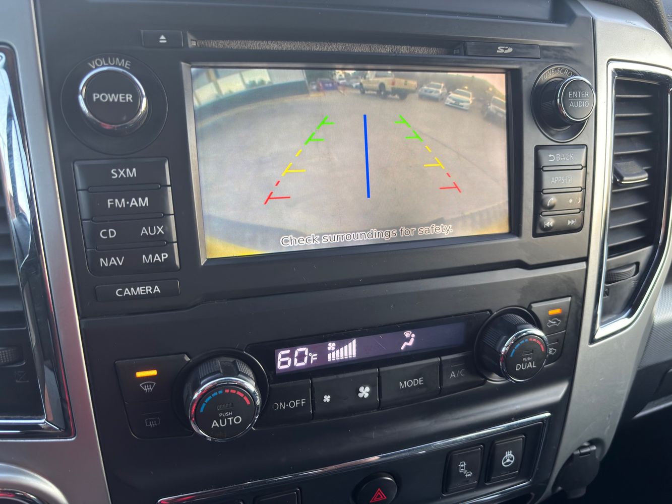 2016 Nissan Titan PRO-4X photo 25