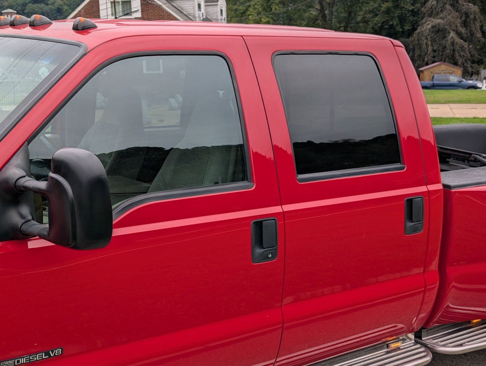 2001 Ford F-550 57