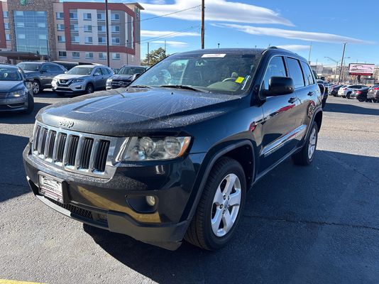 2012 Jeep Grand Cherokee Laredo X's photo