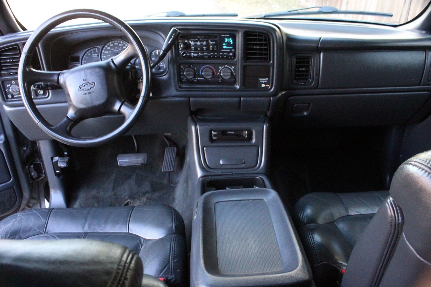 2002 Chevrolet Silverado 1500 LS | Victory Motors of Colorado