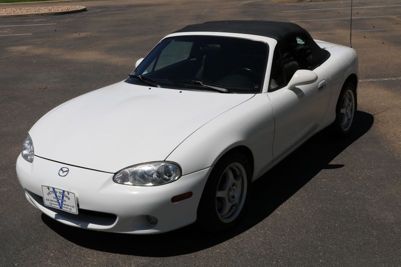2002 Mazda MX-5 Miata | Victory Motors of Colorado
