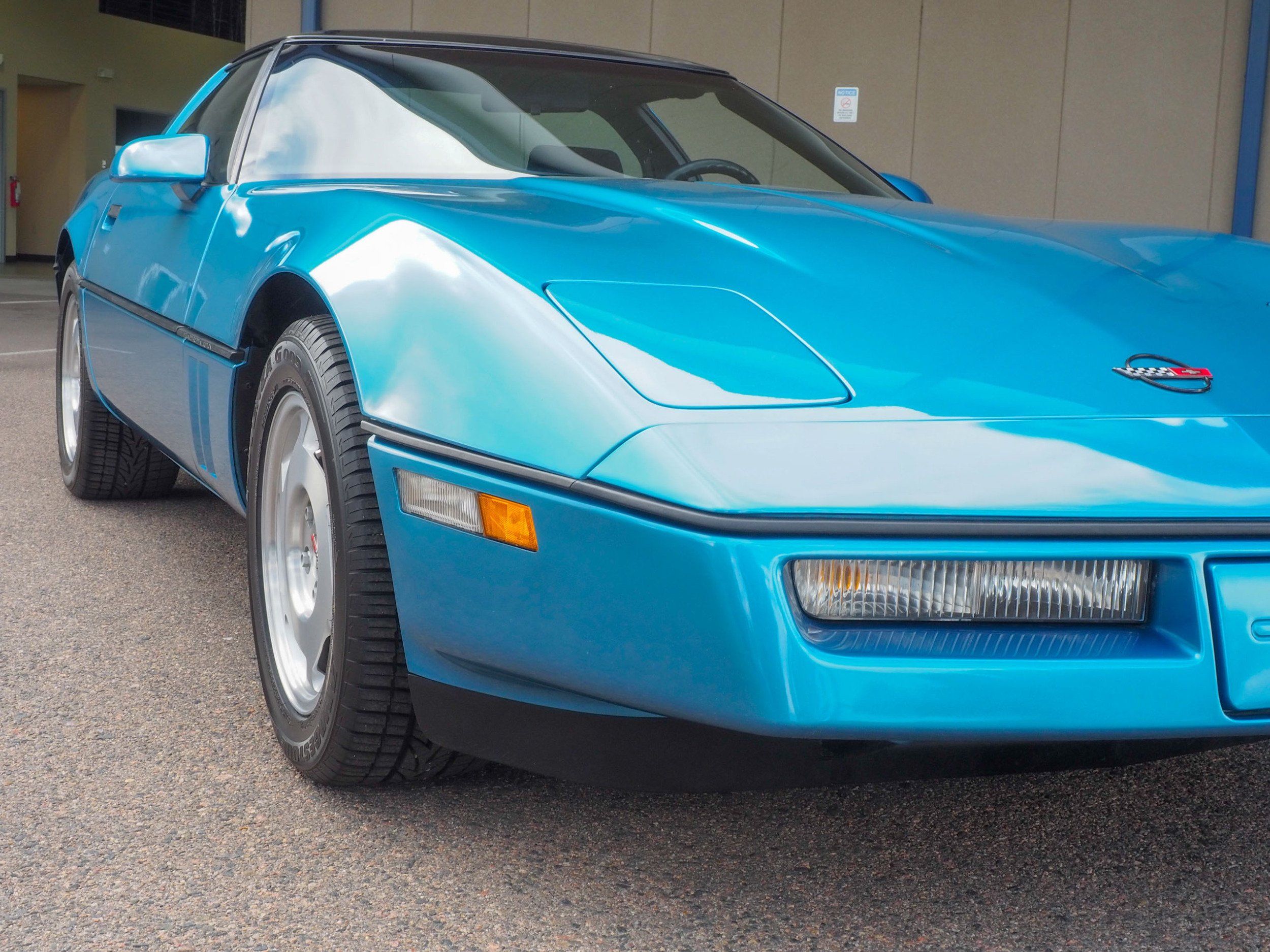 1988 Chevrolet Corvette Blue Coupe