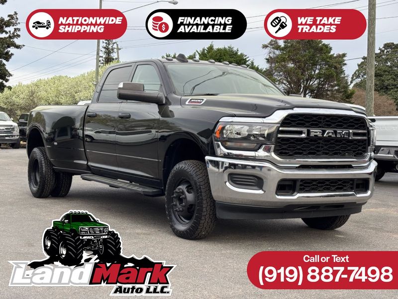 2020 RAM 3500 Tradesman Crew Cab LB DRW 4WD