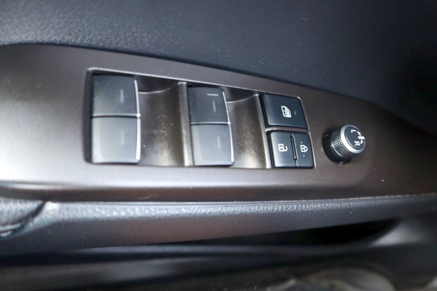 2021 Toyota Camry XSE photo 18